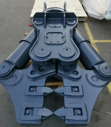 Doosan Excavator with Hydraulic Shears