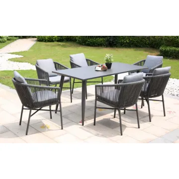 Hot Selling Nordic Style Woven Rope Outdoor Dining Table and Chair Set