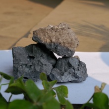 Liga avançada de silício-carbono para desoxidação eficiente