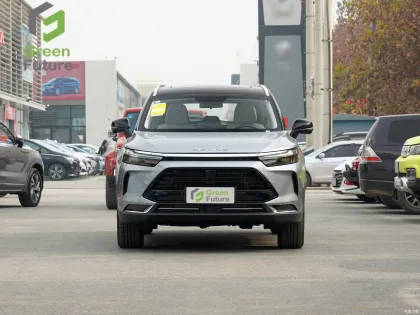 Beijing X7 PHEV: 5-Seater LHD SUV with Gas/Petrol Option - BAIC New Cars