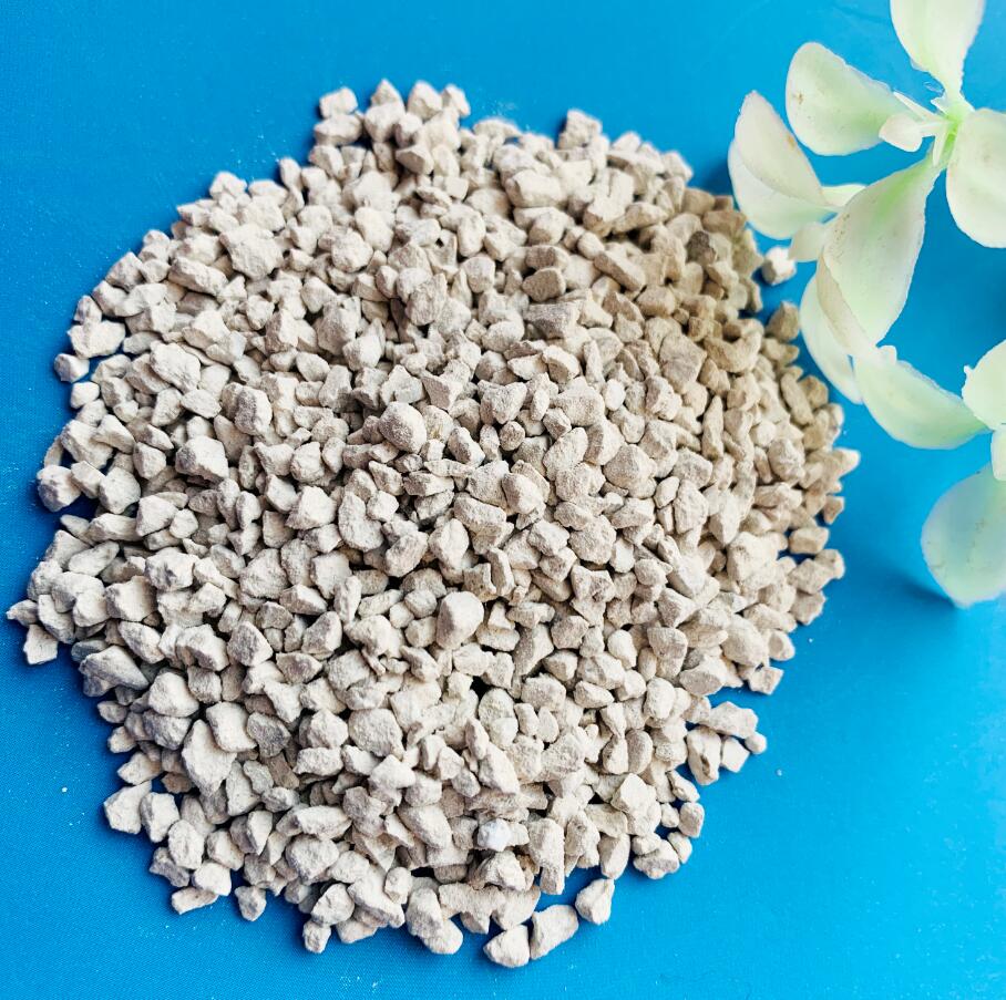 Dicalcium phosphate 17% fertilizer for pasture