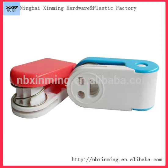 Cute Smile Face F-544 Plastic Laver Cutter