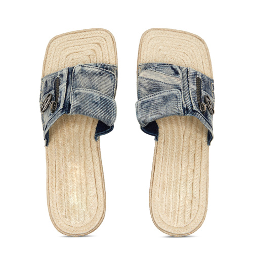 Women's Chunky Heel Grass Weaved Sandals with Platform