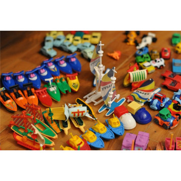 Пластиковые игрушки использовать дезодорант