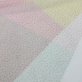 Polyester-Mesh mit Farbverlaufsstreifen und goldenem Punktfoliendruck