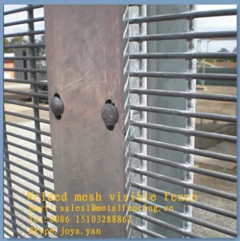 China factory hot sales PVC coated hot dip galvanized metal 8 guage wire 0.5"x3" mesh count 358 grill fence panels