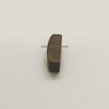 Sintered neodymium iron boron arc magnet