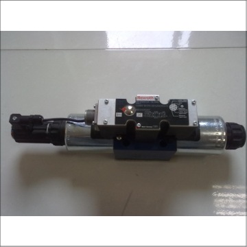 R900927230 4WREE10E75-22G24N9K31A1V SUBSTITUIÇÃO REXROTH