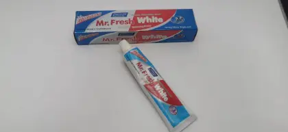 Fresh & White Toothpaste - Extra Cool Mint