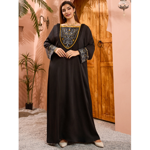 عبای ساتن مشکی دوزی لوکس