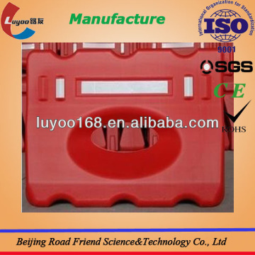 Durable one hole Water filled traffic barriers