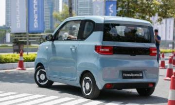 Electric car Chery QQ ice cream