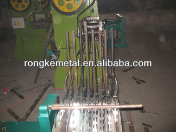 BTO 12 razor barbed wire