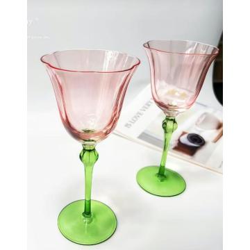 Copa de flores rosadas Copa de vino de alta calidad