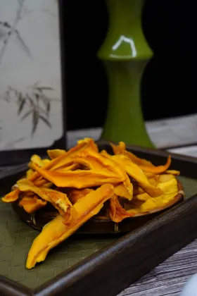 Yunnan Sun-Ripened Dried Mango Slices