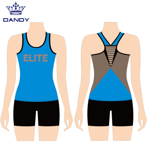 Oanpaste cheerleading tank top en koart