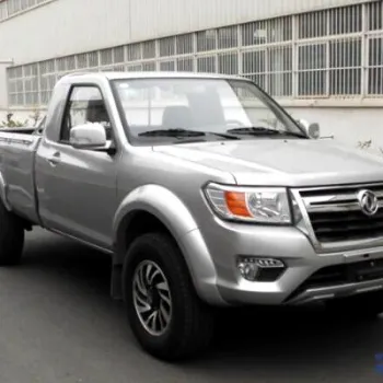 Dongfeng hot sale and cheap price pickup single with 4 WD car pickup for sale