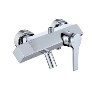卸売デッキマウント水栓流域蛇口洗面器ミキサー