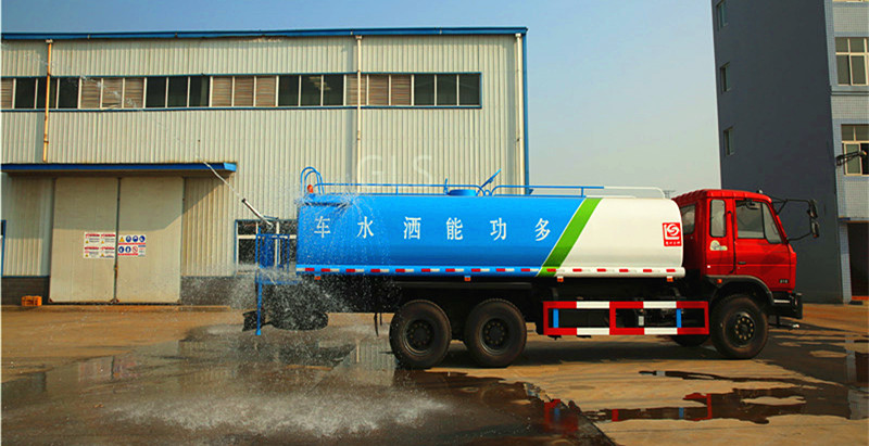 Camion de réservoir d’eau 6 x 4 Dongfeng 15000