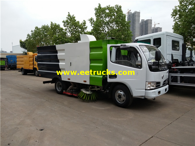 Dongfeng 6000L Airport Runway Sweepers
