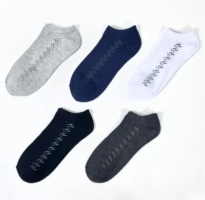 Men's sports socks basketball socks football socks