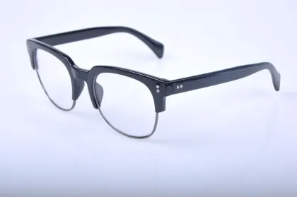 Demo Lens Sunglasses Italian Brand Sunglasses Big Promotion Stock Sunglasses