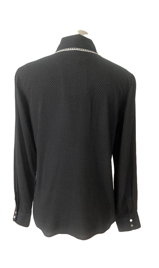 Lace collar with Front Planket Closed Blouse