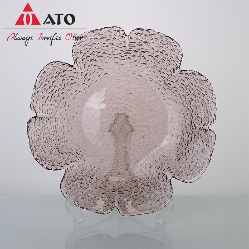 ATO Custom petal shaped Pink glass charger plates