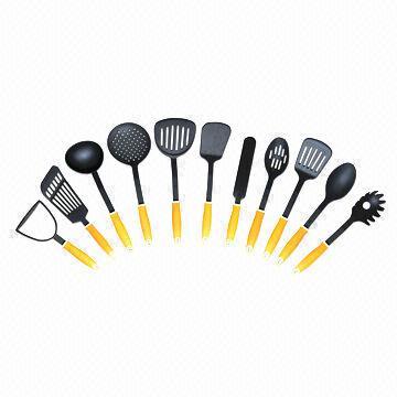 11-piece nylon kitchenware with 25-33cm length