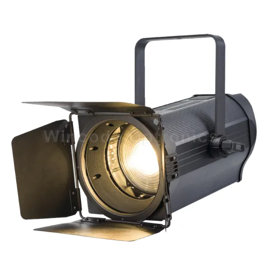 Auto Zoom WW/CW 300W LED Fresnel Spotlight Stage Light