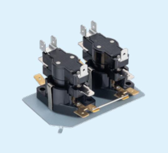 TIMER DELAY RELAY AND HEAT SEQUENCER