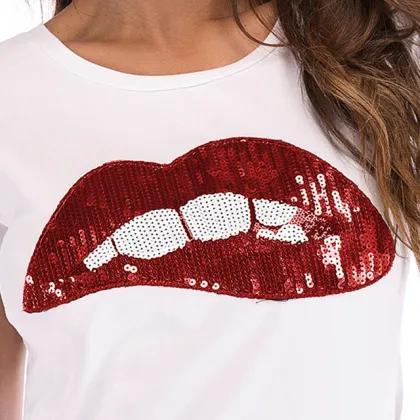 Women Short Sleeve T-shirts With Lip Pattern