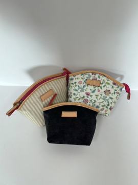 Fresh, sweet and versatile dumpling bag, portable mobile phone storage bag, change purse, hand-held bag, storage bag, suitable f
