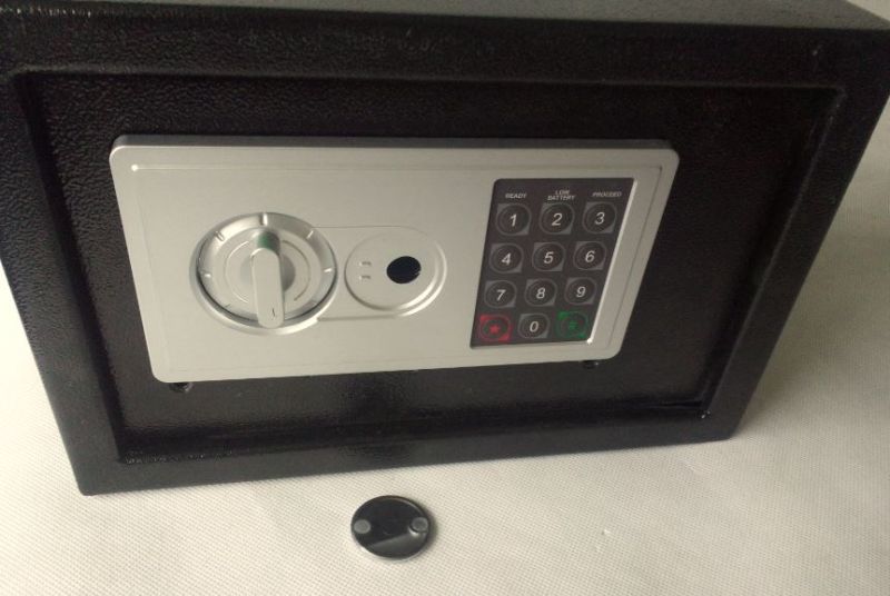 Electronic Safe with Ei Panel, Economic Safe for Home and Office