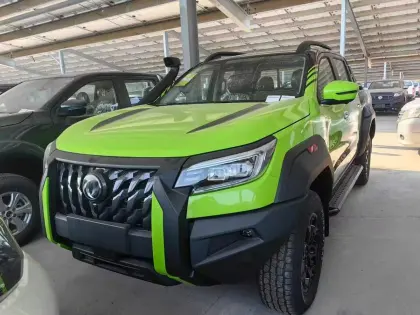 Dongfeng RICH 7 TigerRoar 4WD 8AT Gasoline Pickup Truck