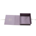 Boîte-cadeau en papier pliable en carton magnétique