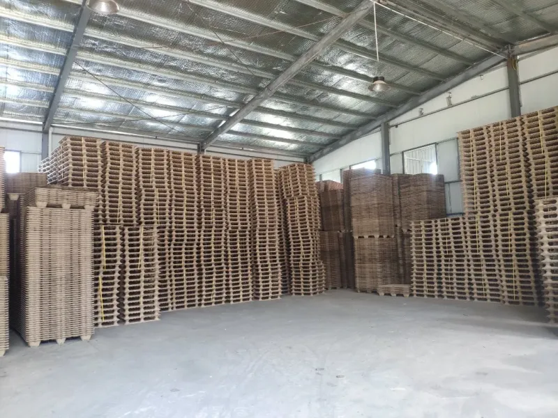 Title: **Fumigation-Free Nestable Compressed Wood Pallet**
