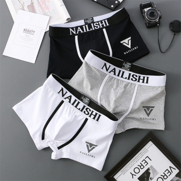 Trendige mittlere Taille reine Baumwolle atmungsaktive vier Eckenshorts für Männer