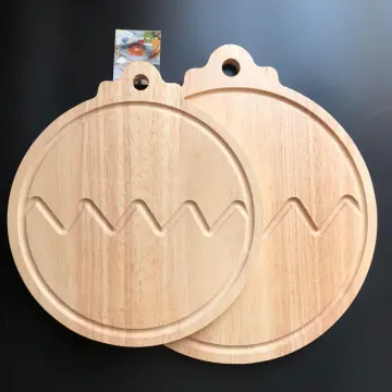 Rubber wood cutting board with well