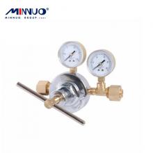 Mini Co2 pressure regulator with gauge