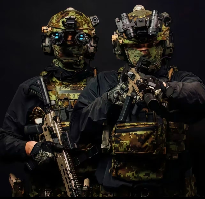 Desert dust-proof sweat-wicking tactical hood