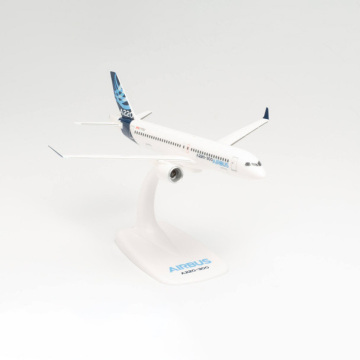 Customizable 20cm 1/200 Scale Airbus A220-300 Resin Aircraft Model