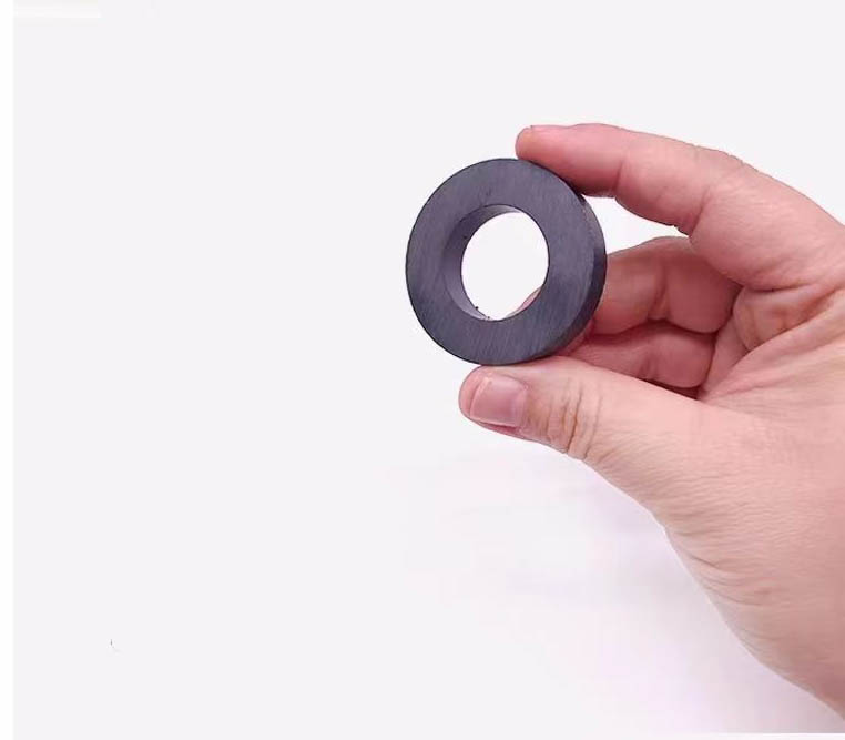 Ímã de anel de ferrite para pedras magnéticas