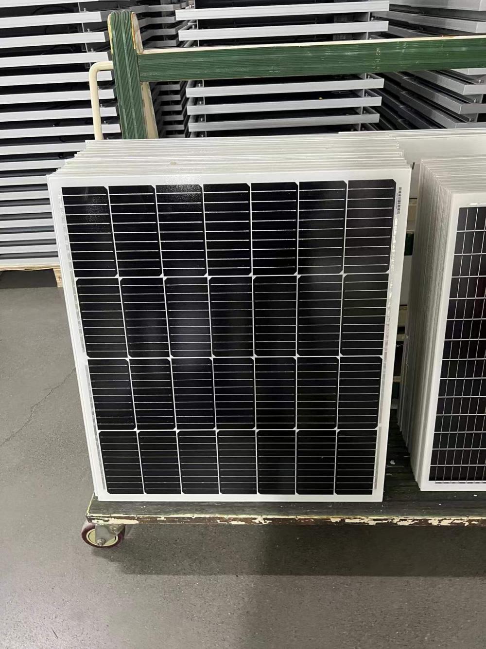 182mm 150watt panel solar yang disesuaikan kecil