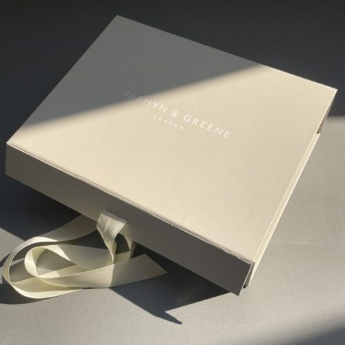 Luxury Magnet Closure Hoodie Paper Clothing Box