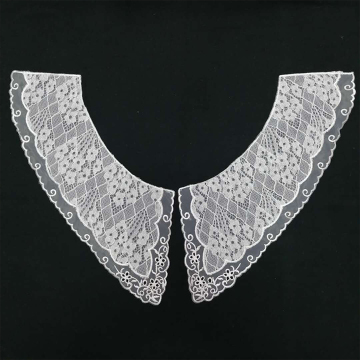 Decoratieve valse kraag en kanten nek pleister voor damesmodeshirt met holle bloempatroon