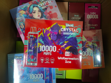 Uwin Crystal 10000puffs Одноразовый вейп с арбузным льдом