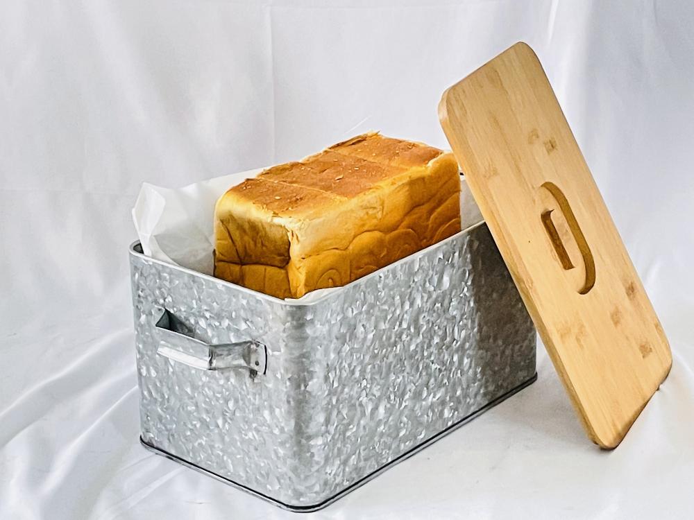 Modern Galvanized Metal Bread Storage Box