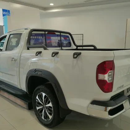 Chinese Saic Maxus T70 2.0T Diesel Manual Pickup Truck