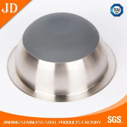 ice chilled salad bowl with serving bowl